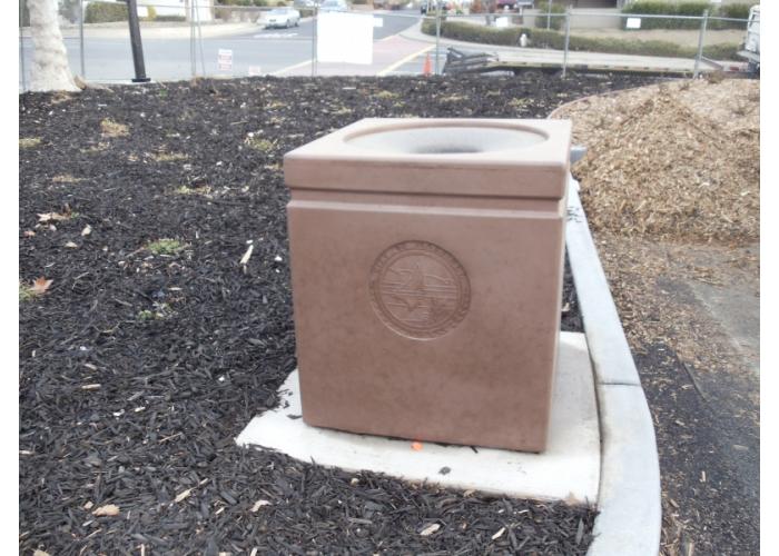 503 - Square Receptacle
