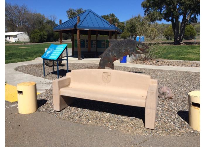 408 - Contour Bench w/Armrests