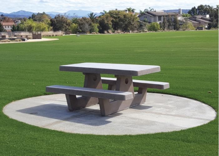 6' Picnic Tables w/Square Legs