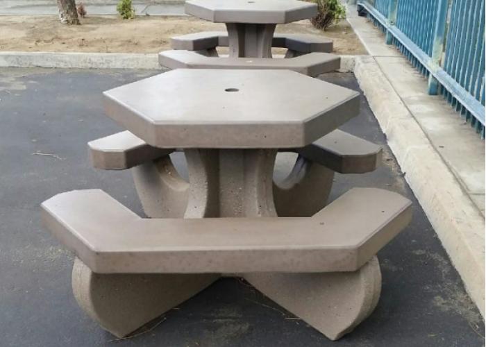 Round Picnic Tables