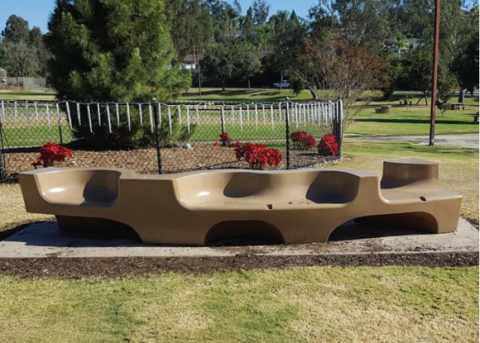 415 - Multi-Area Seating Bench