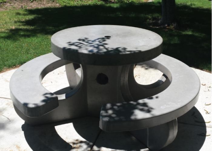 Round Picnic Tables