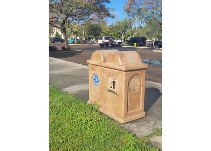 511 - Waste and Recycling Receptacle