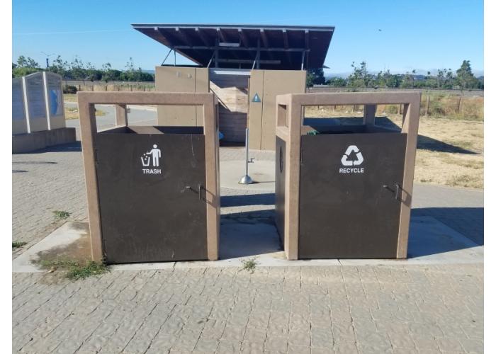 514 - Garbage or Recycling Enclosure